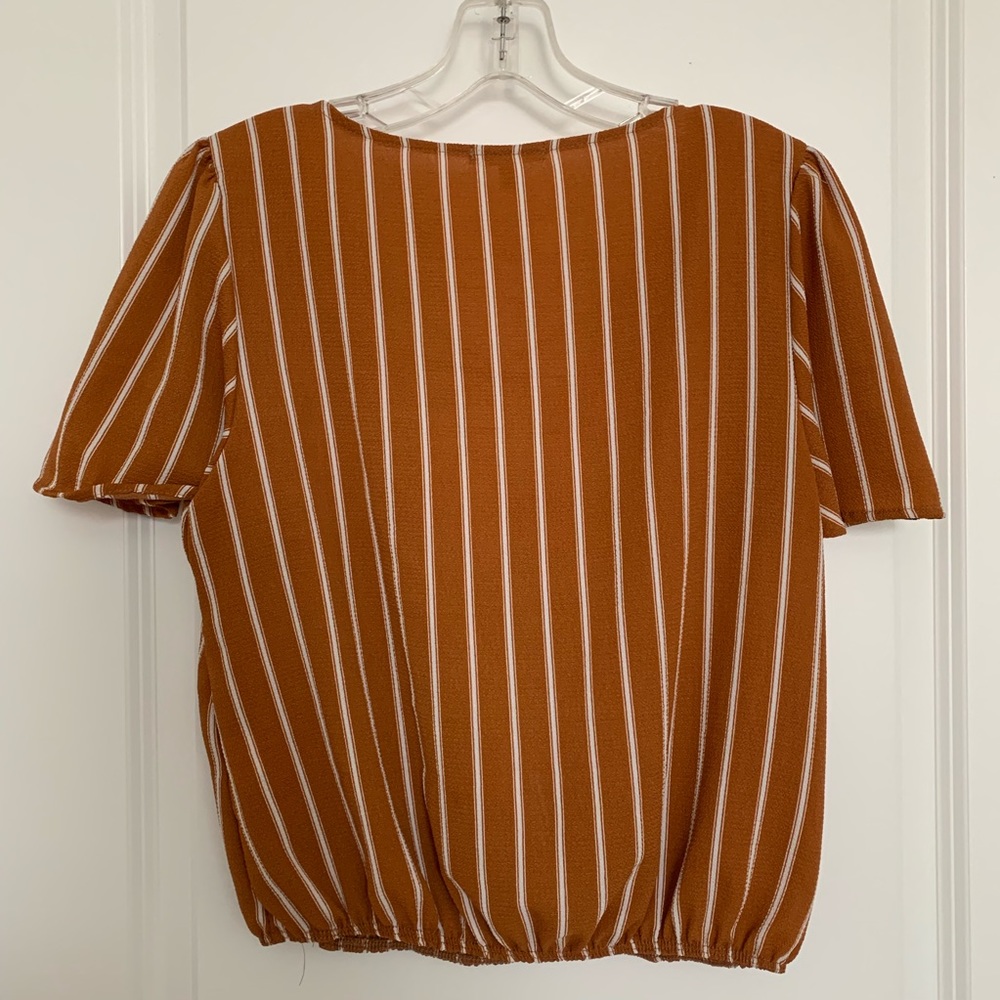 Wrap Top - Picture 3 of 4